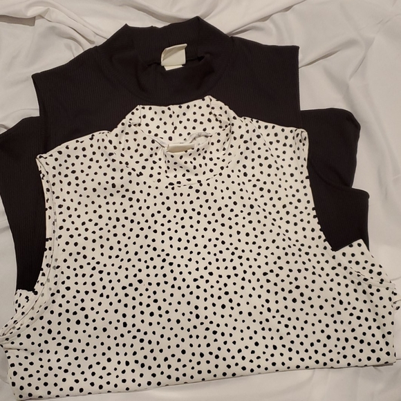 Bodysuits - Picture 2 of 2